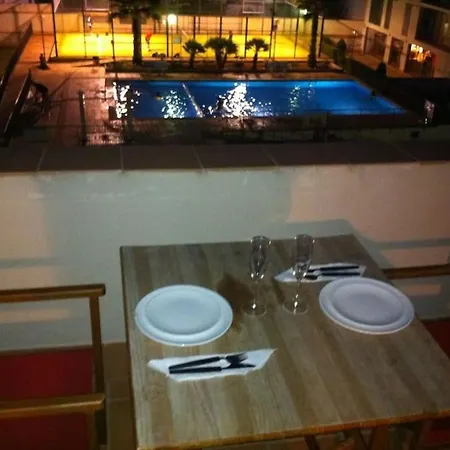 Apartamento 1 Con Piscina Y Terraza Lägenhet *